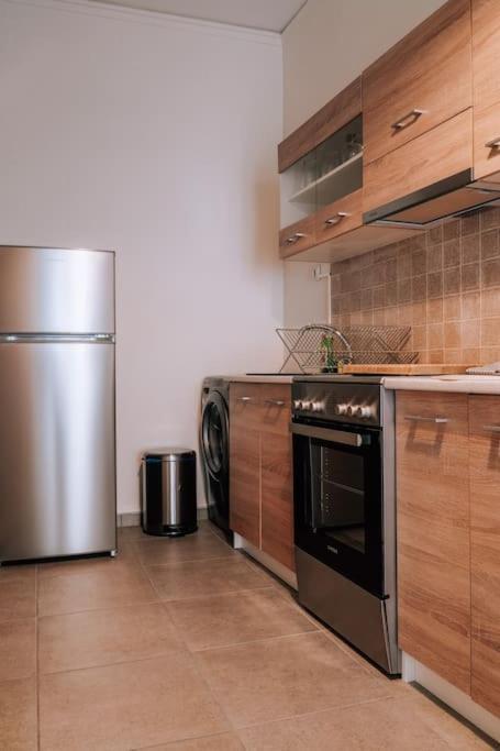 Charming Apartment In Keramikos เอเธนส์ ภายนอก รูปภาพ